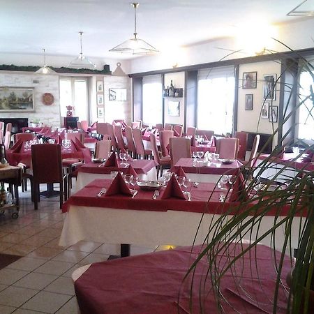 Albergo Del Cacciatore Cremeno Екстериор снимка